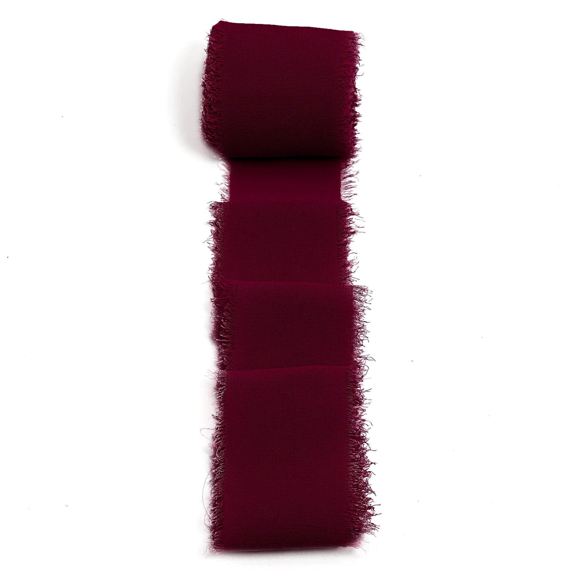 Ruban en mousseline de soie avec bord effiloché