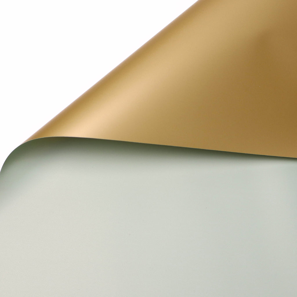 Gold-Back Waterproof Bouquet Sheets