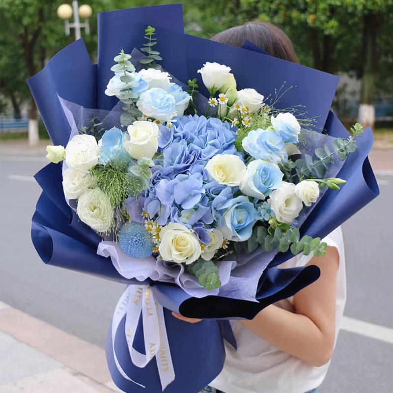Matte Waterproof Bouquet Sheets