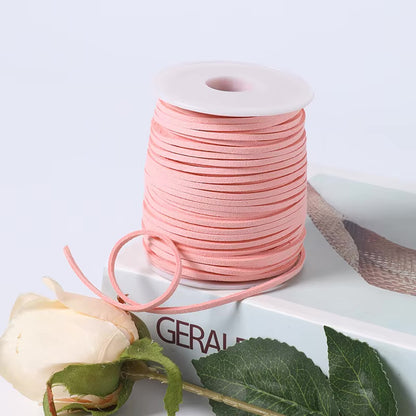 Corde en cuir velours