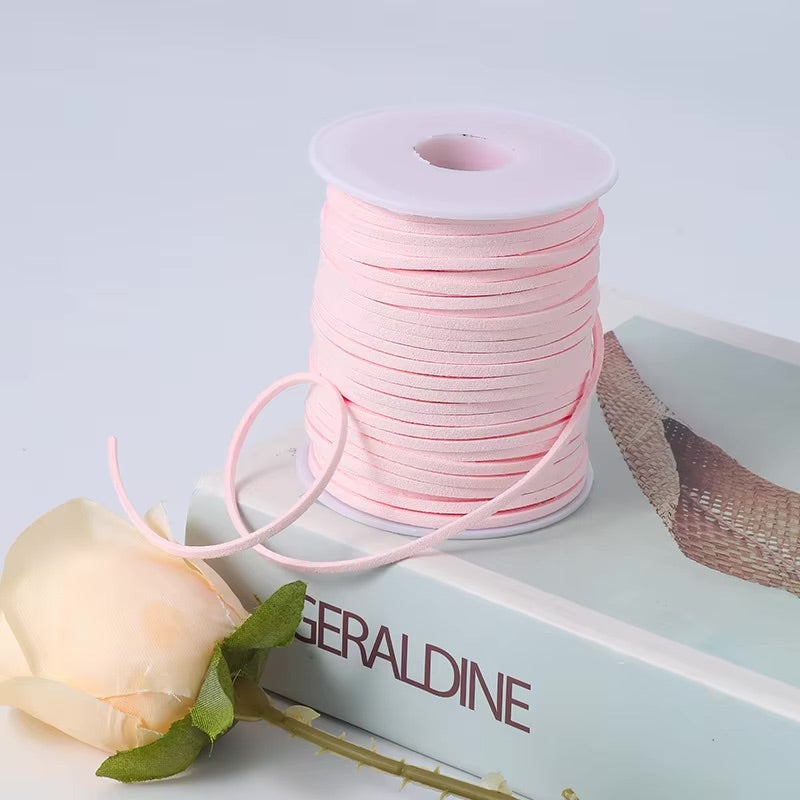 Corde en cuir velours